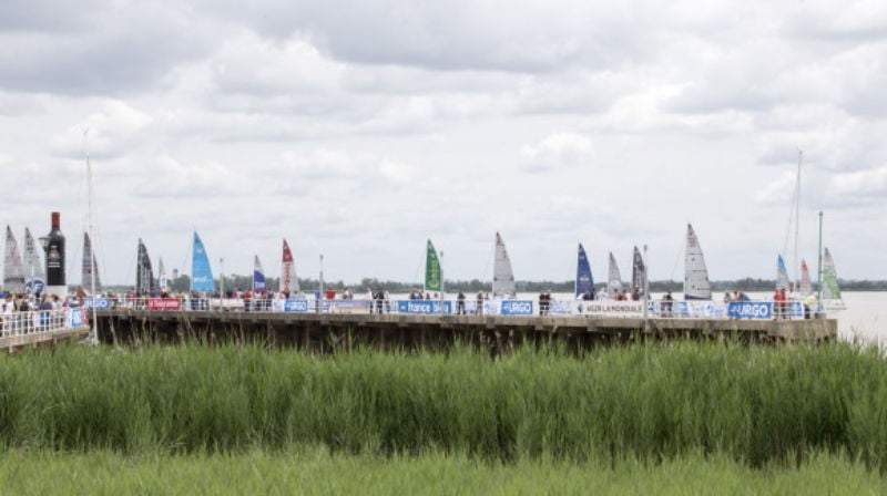 Slow Start to La Solitaire URGO Le Figaro Belies Strong Winds Offshore Test