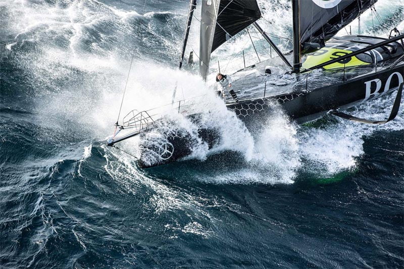 Vendee Globe 2016 - Thomson takes the lead