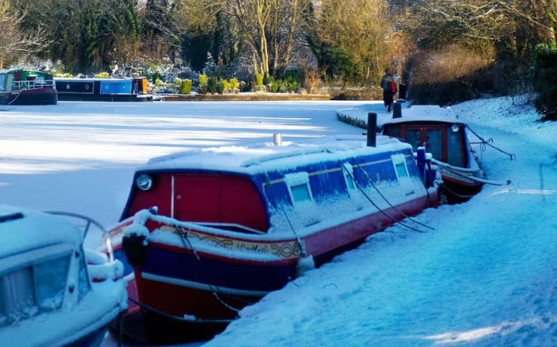 Canal & River Trust publishes winter moorings information