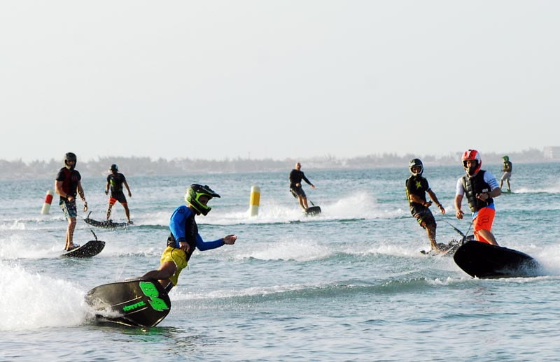 Successful start of the MotoSurf GP  2015 World Series