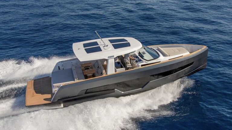 Motoryacht Deliveries