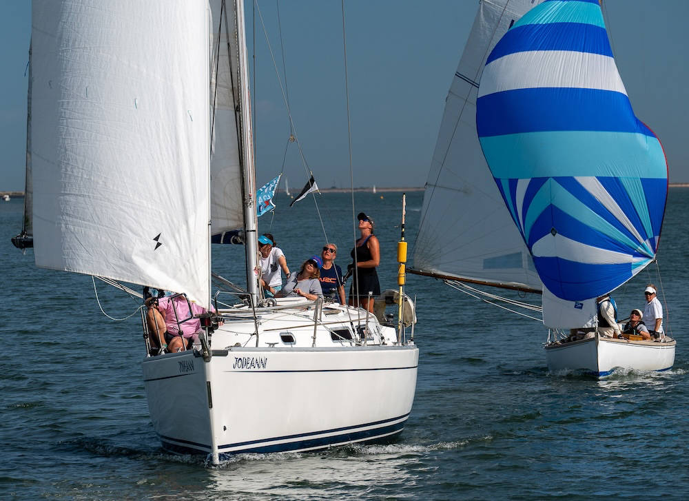 A classic, sunny Burnham Week scene – photo Petru Balau Sports Photography / sports.hub47.com