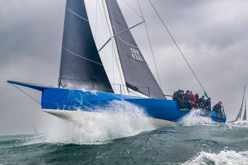 Richard Matthews' Carkeek CF520 Oystercatcher XXXV © Paul Wyeth/pwpictures.com