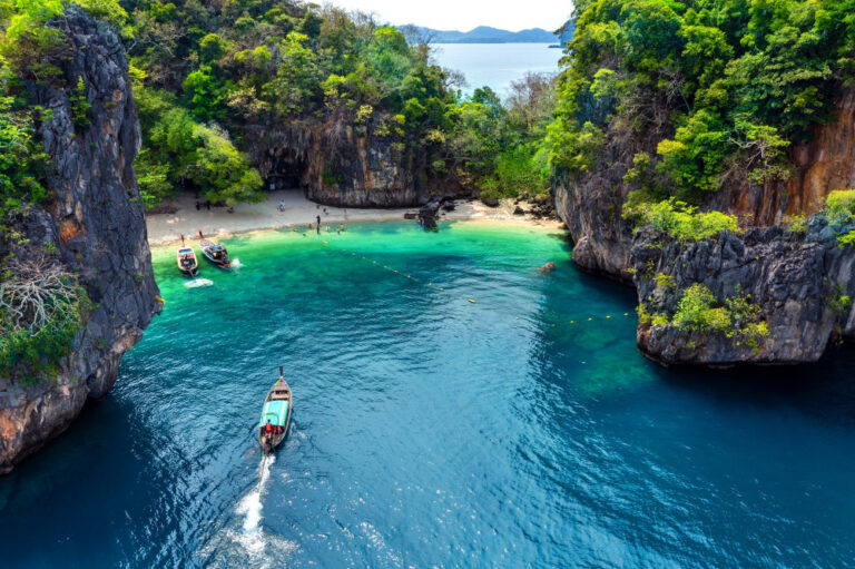 Maya Bay Tour from Phi Phi 768x511